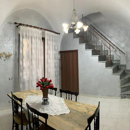 Casa Vacanze Umberto I Villa Ascoli Satriano Екстериор снимка